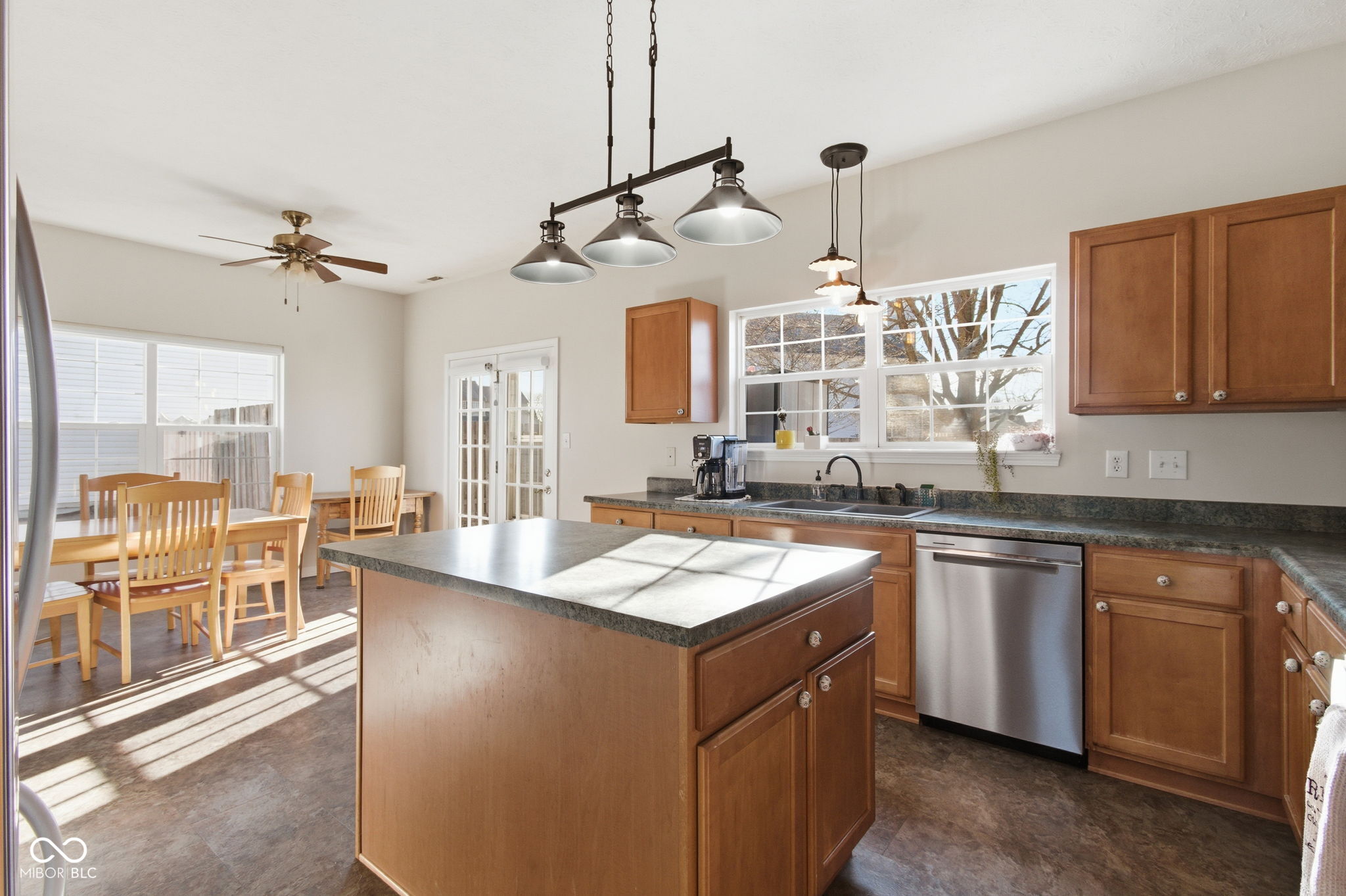 12664 Redskins Avenue Fishers, IN 46037 - Photo 16 of 37