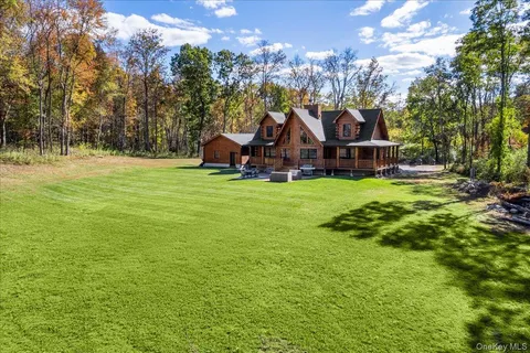 $999,000 | 76 Woodlands Trail, Clinton Corners, NY 12514