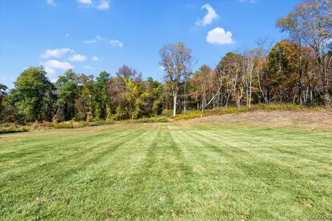 $999,000 | 76 Woodlands Trail, Clinton Corners, NY 12514