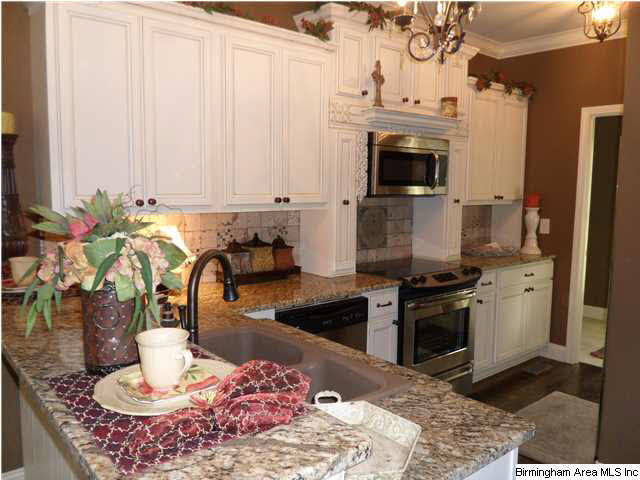 556 Marklund Road Sumiton, AL 35148 - Photo 8 of 32