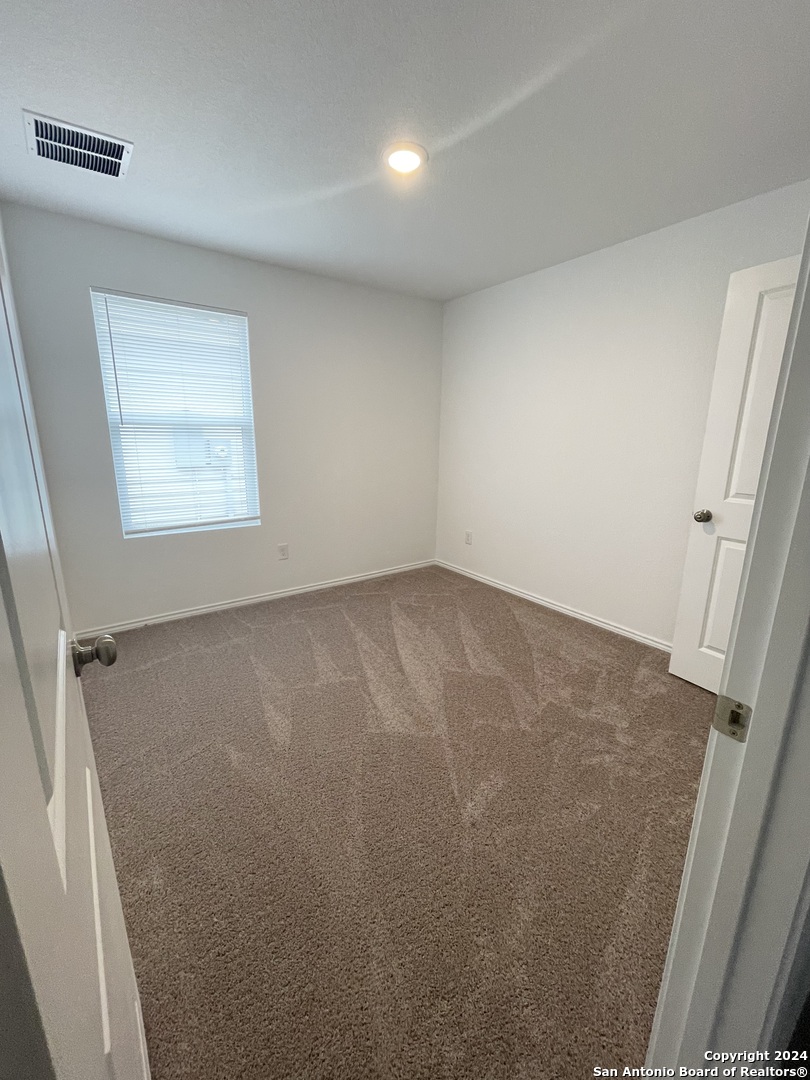 5847 Coahulia Seguin, TX 78155 - Photo 2 of 12