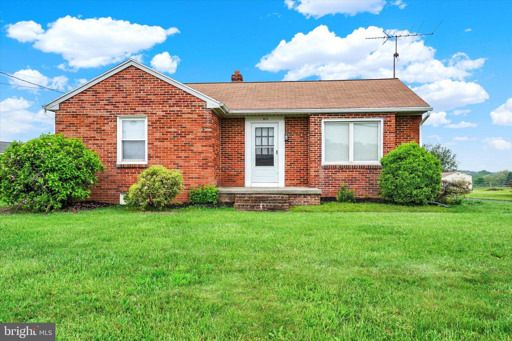 1013 Delta Road Red Lion, PA 17356 - Photo 1 of 22 Gallery Image 1