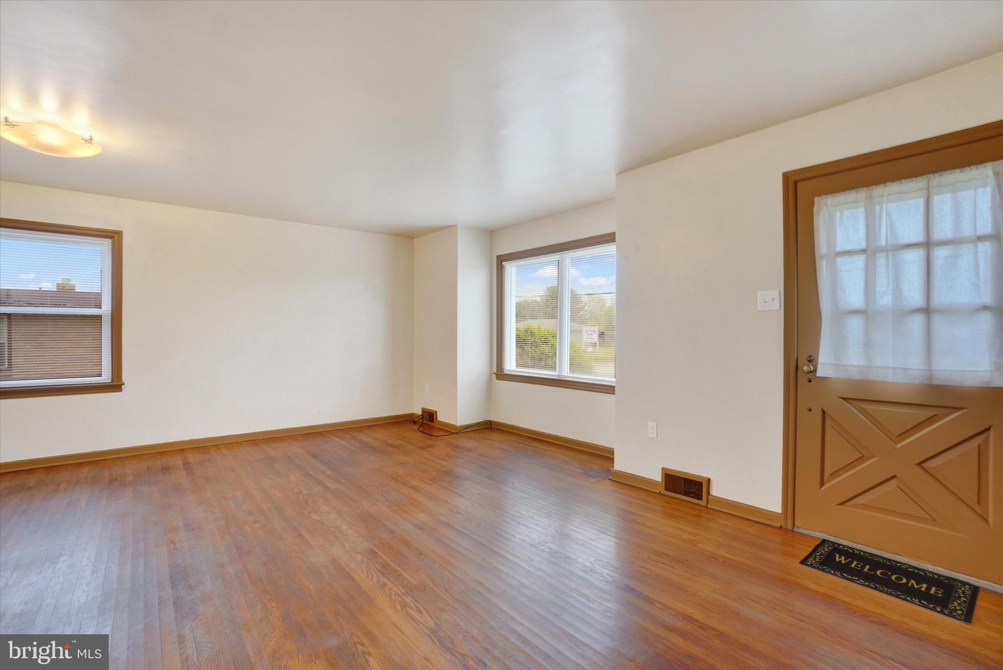 1013 Delta Road Red Lion, PA 17356 - Photo 5 of 22 Gallery Image 5