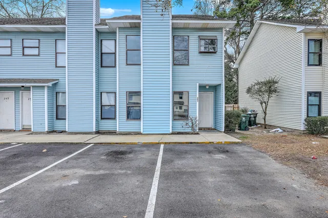 $220,000 | 245 Pineshadow Drive, Goose Creek, SC 29445