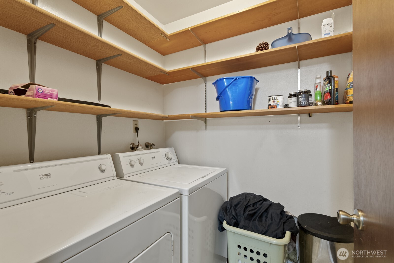 2510 Rucker Avenue, Unit 1 Everett, WA 98201 - Photo 16 of 34 a utility room with dryer and washer