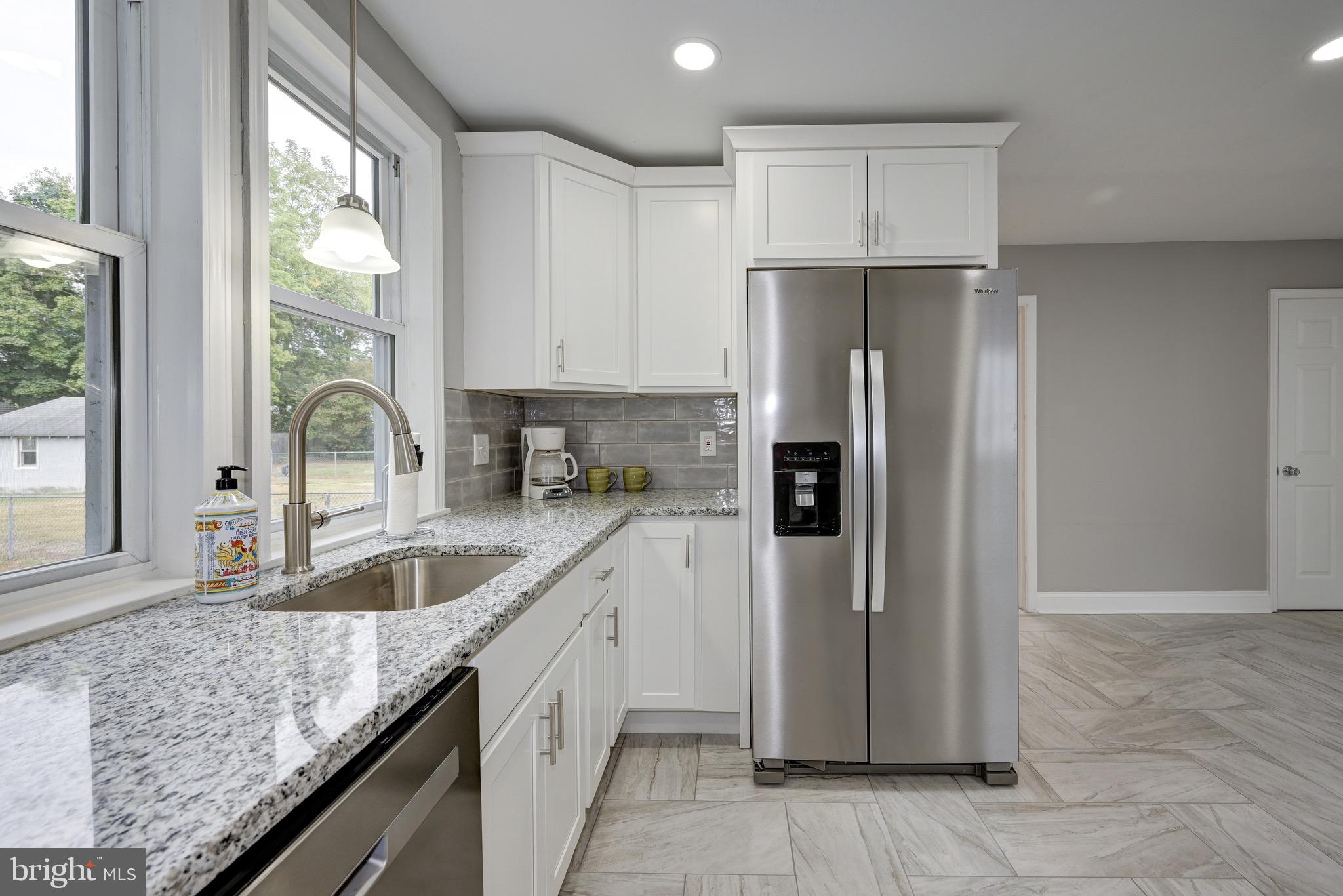 208 Delaware Avenue Palmyra, NJ 08065 - Photo 20 of 45