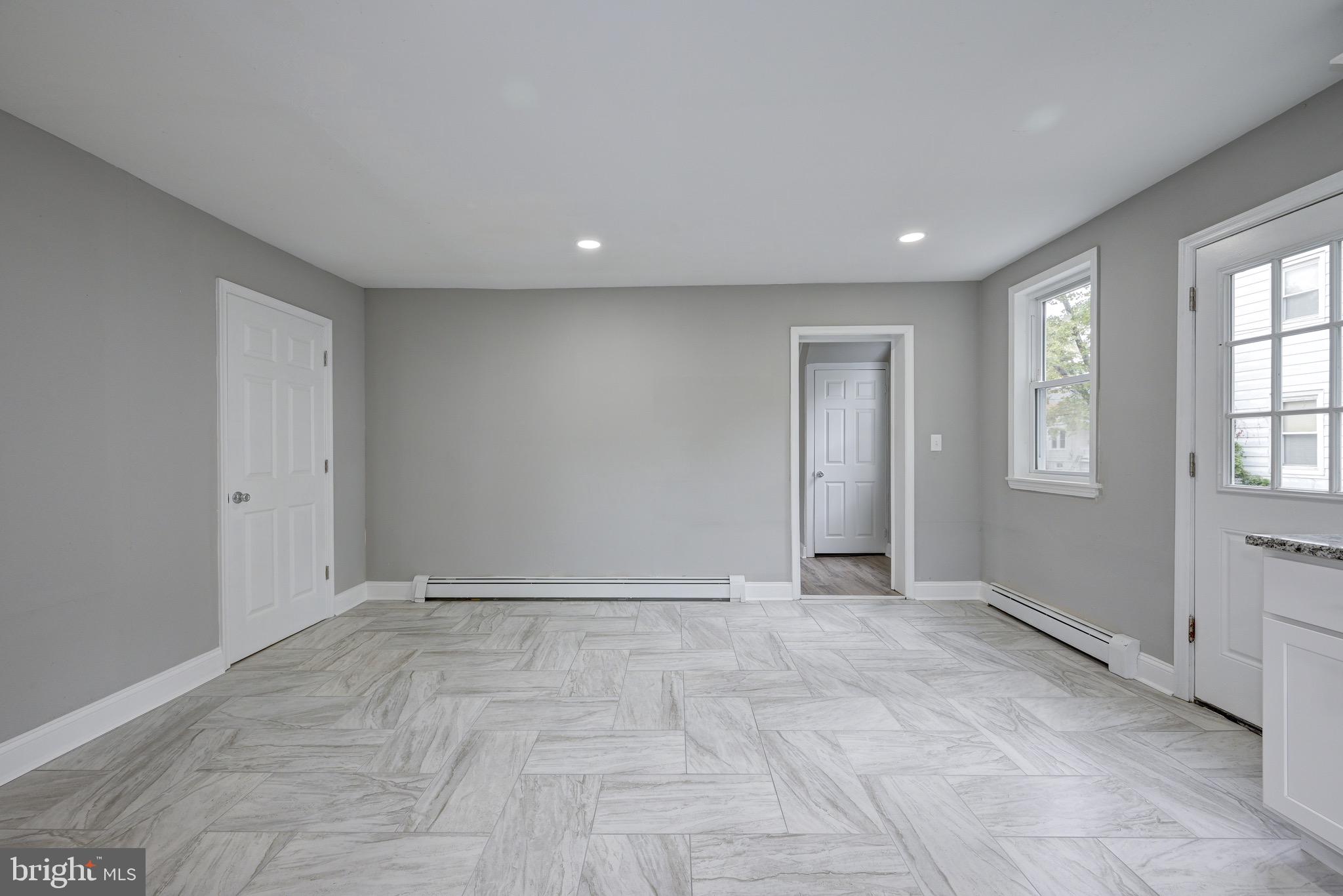 208 Delaware Avenue Palmyra, NJ 08065 - Photo 25 of 45