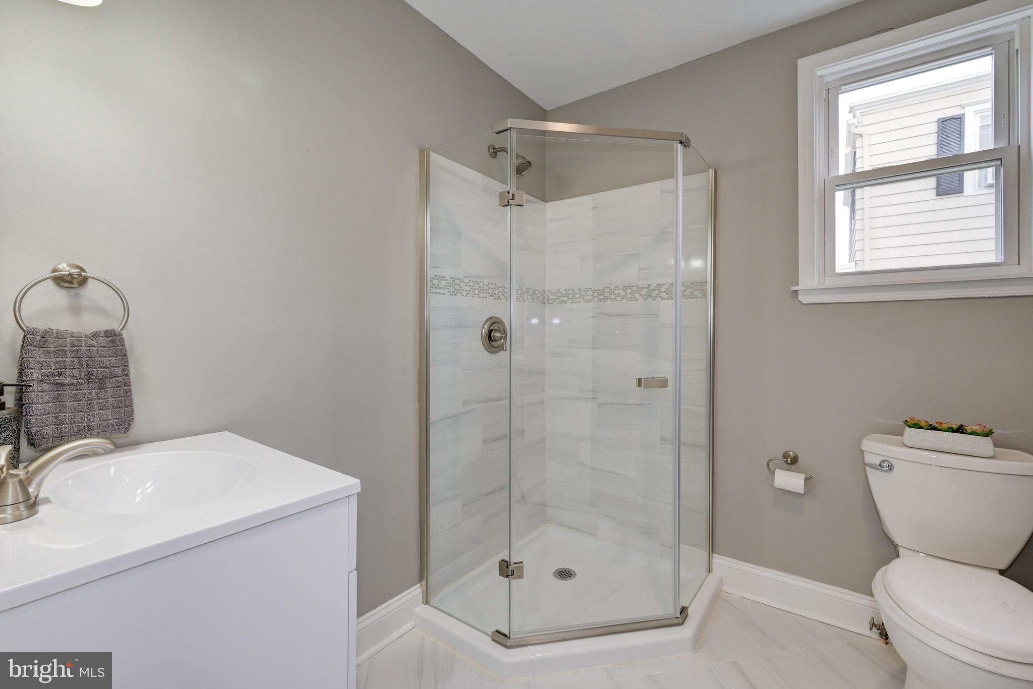 208 Delaware Avenue Palmyra, NJ 08065 - Photo 26 of 45