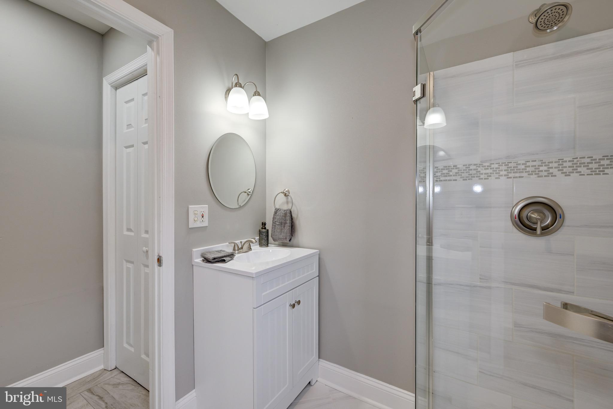 208 Delaware Avenue Palmyra, NJ 08065 - Photo 27 of 45