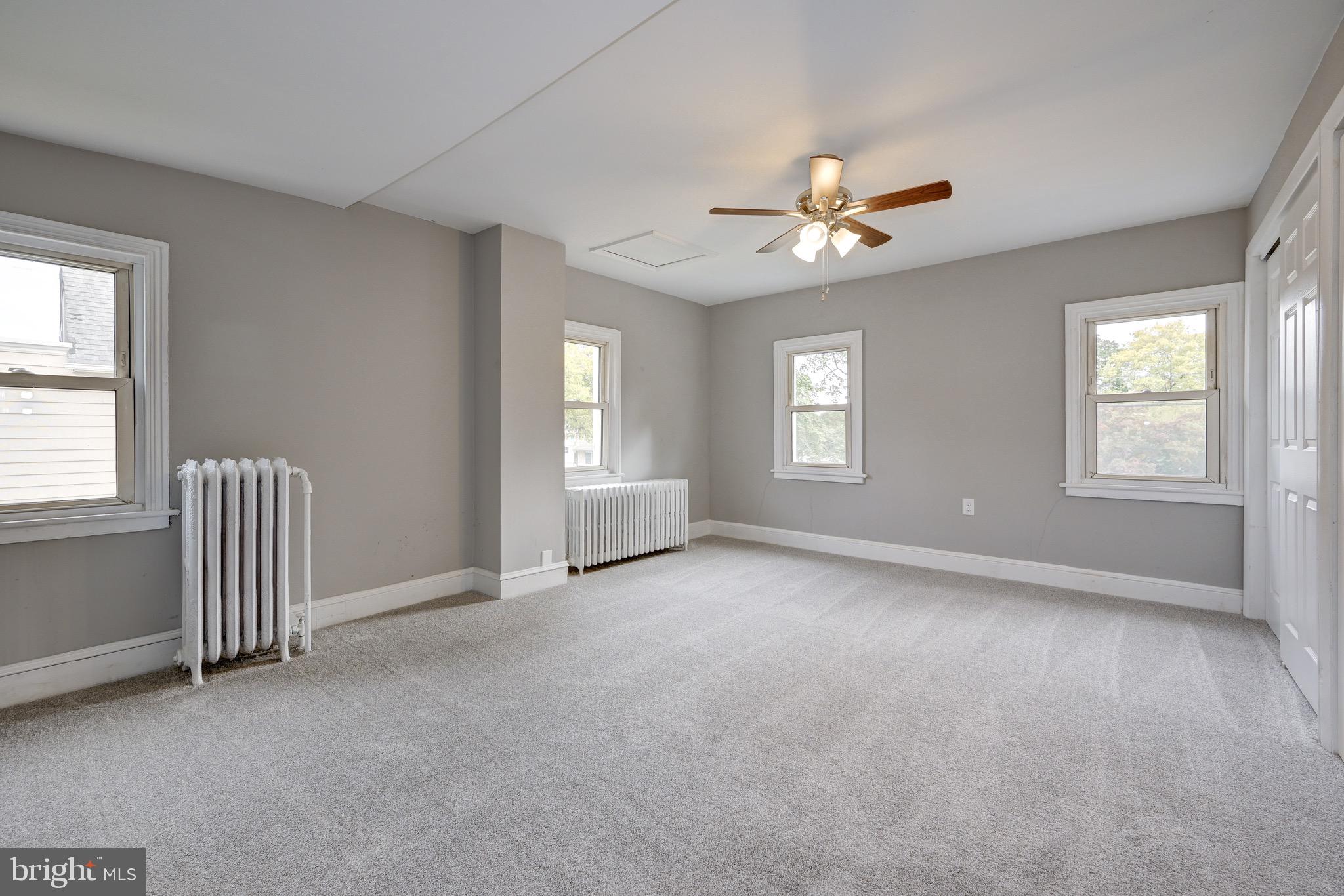 208 Delaware Avenue Palmyra, NJ 08065 - Photo 34 of 45