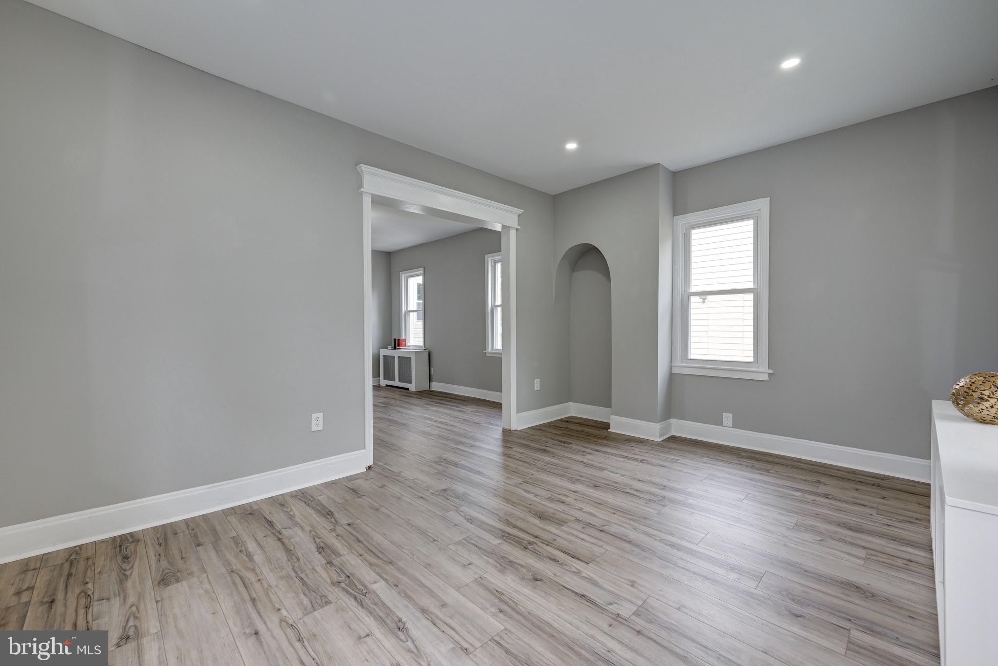 208 Delaware Avenue Palmyra, NJ 08065 - Photo 6 of 45