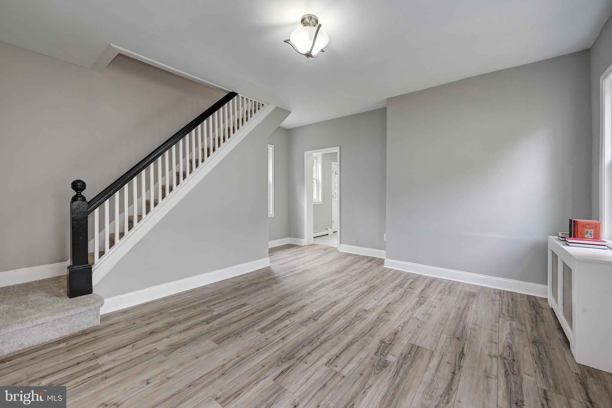 208 Delaware Avenue Palmyra, NJ 08065 - Photo 10 of 45