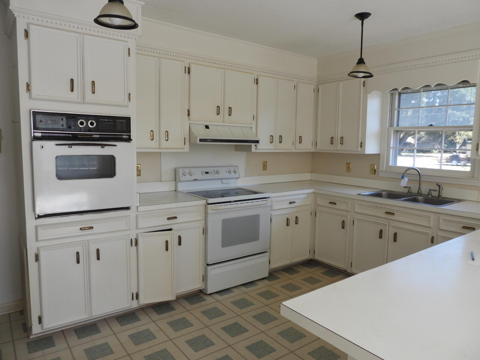 2111 Bethel Church Road Sumter, SC 29154 - Photo 12 of 28 Gallery Image 12