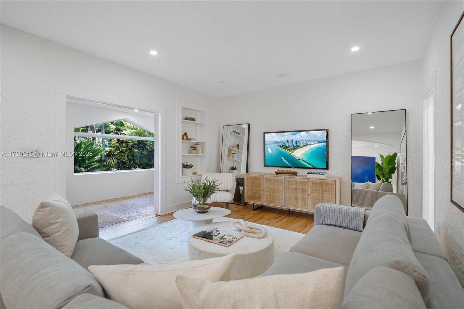 1774 Opechee Drive Coconut Grove, FL 33133 - Photo 3 of 22