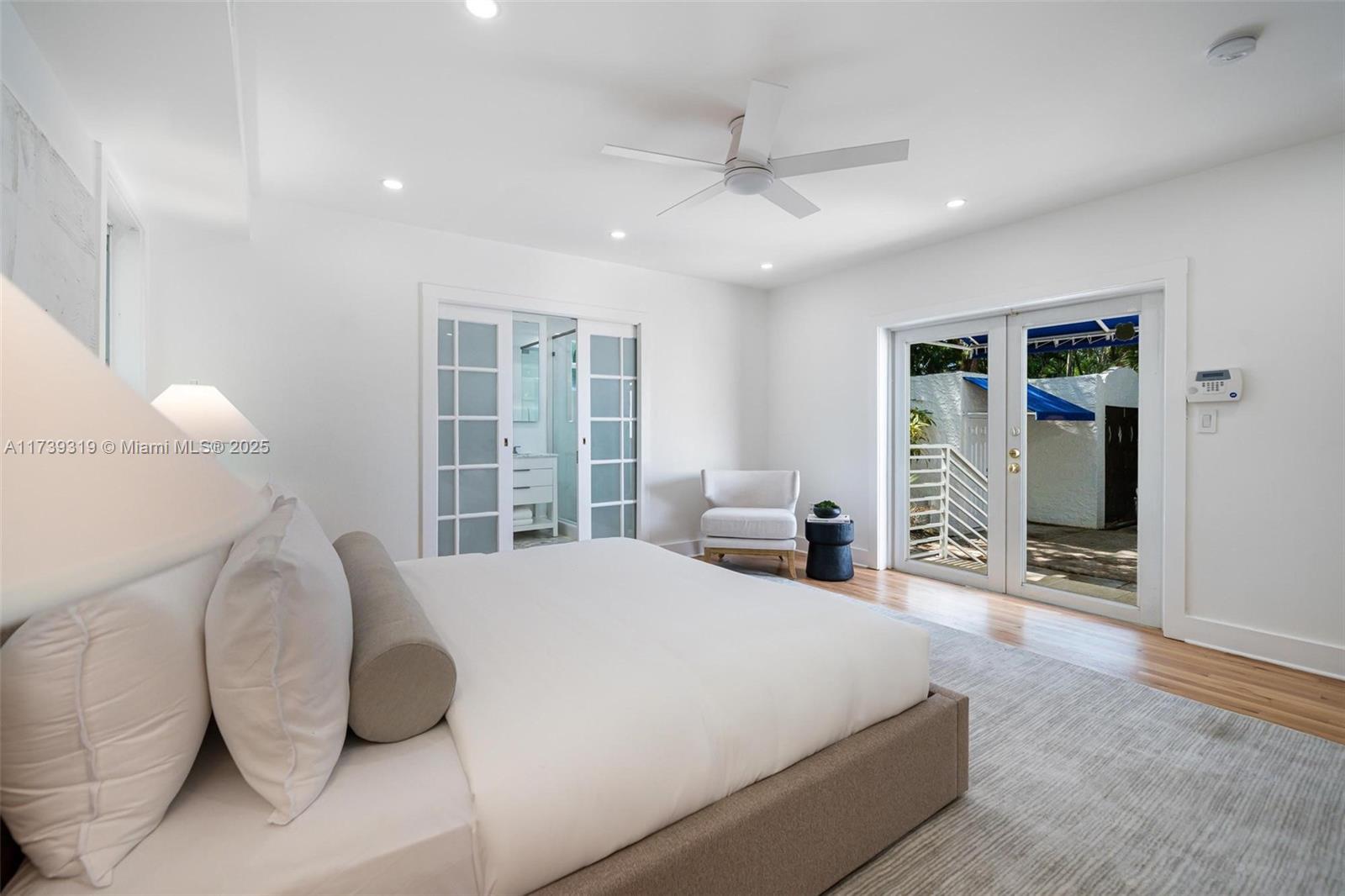 1774 Opechee Drive Coconut Grove, FL 33133 - Photo 10 of 22