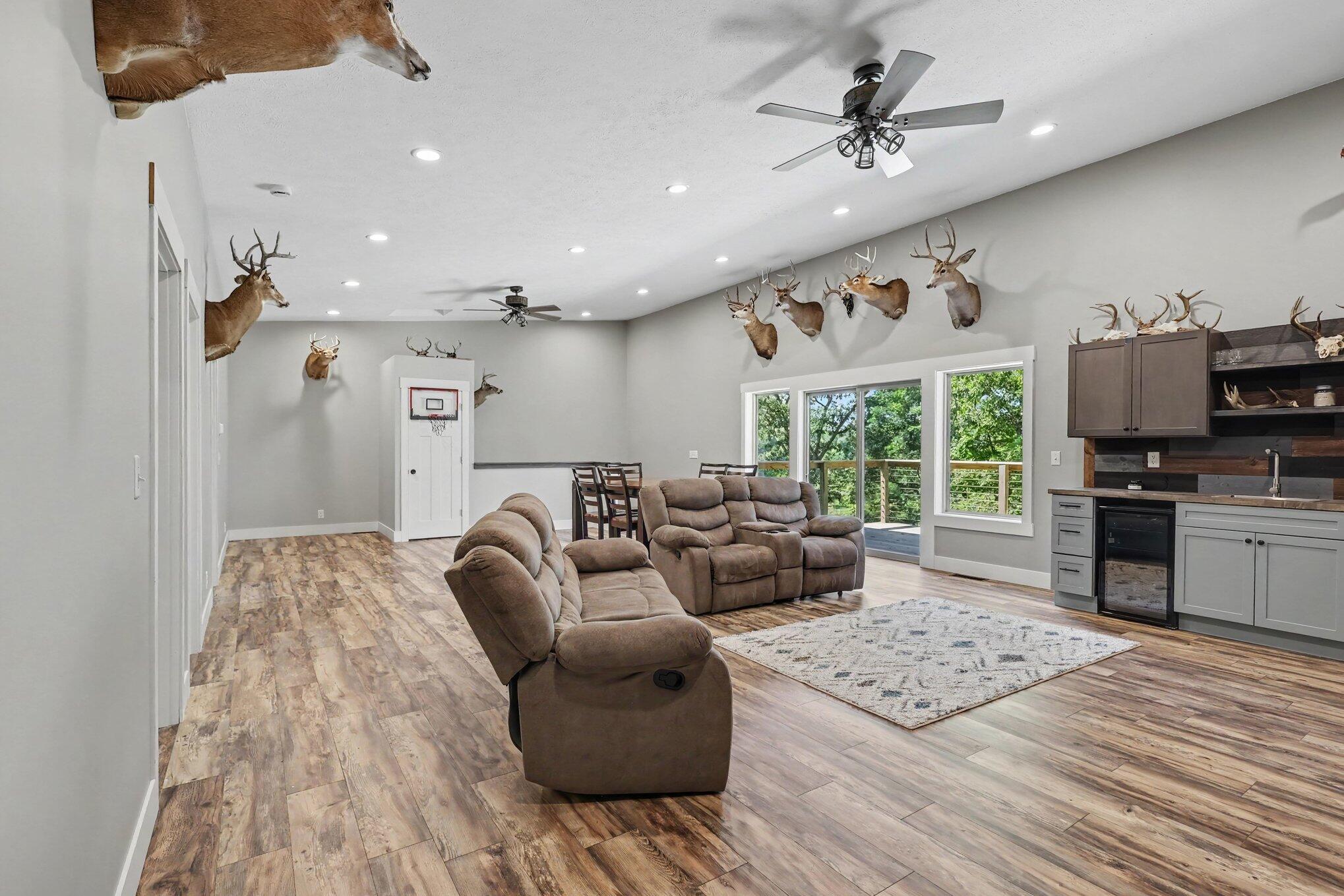 685 Brooks Road North Muskegon, MI 49442 - Photo 22 of 44 005_file_3126