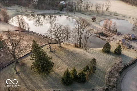 $498,000 | 16 Lost Run Lane, Zionsville, IN 46077