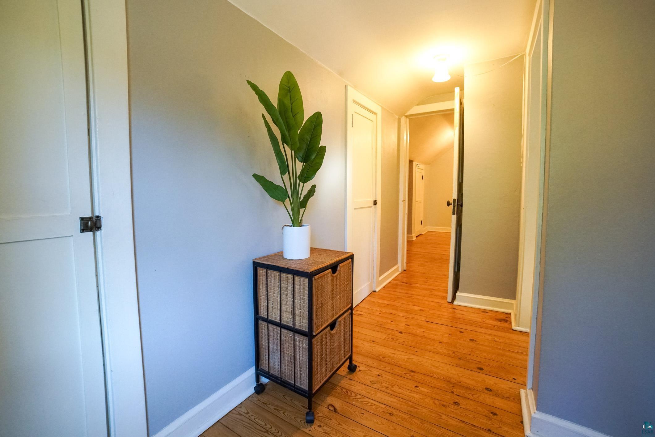 2846 Hutchinson Road Duluth, MN 55811 - Photo 13 of 29 Gallery Image 13