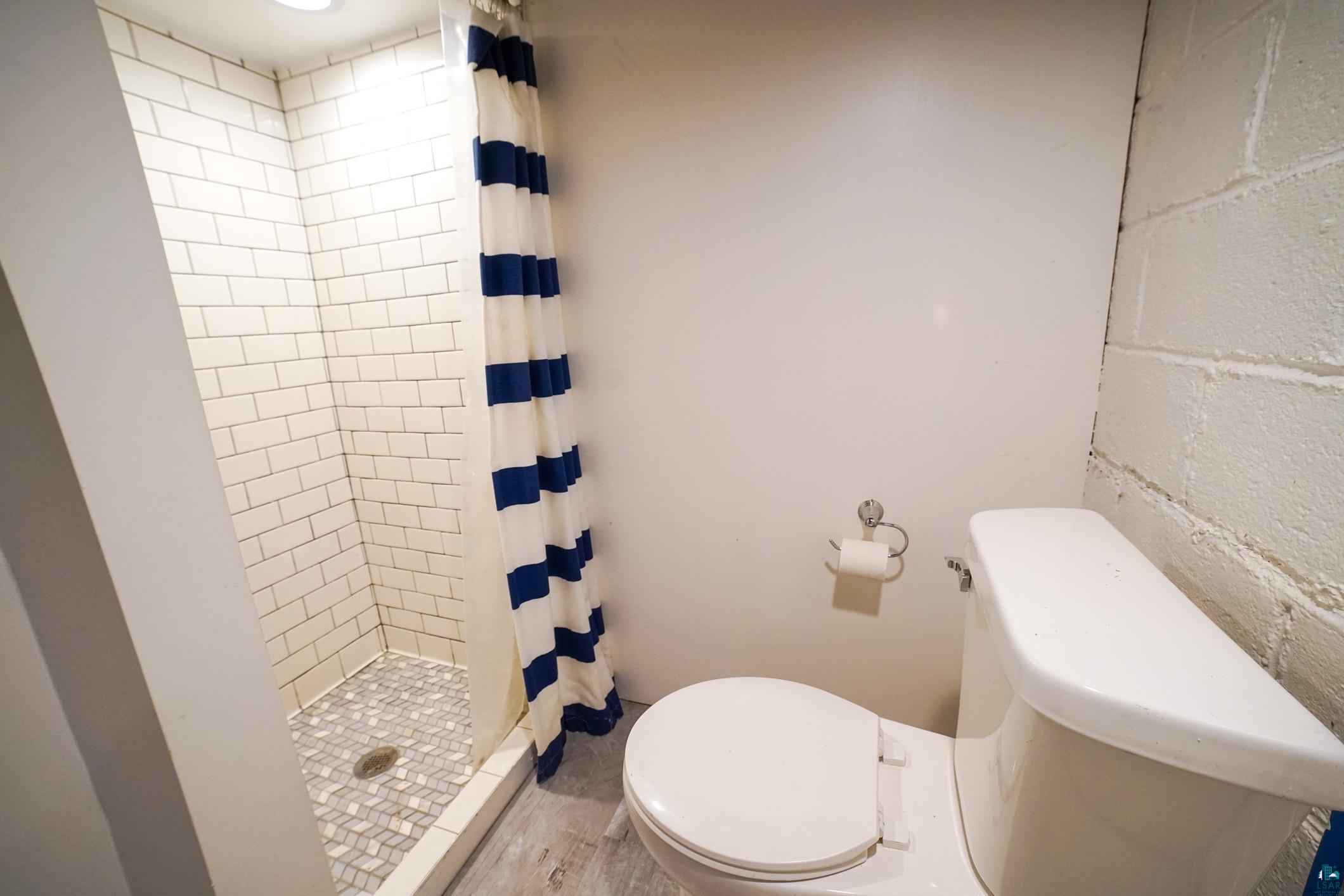 2846 Hutchinson Road Duluth, MN 55811 - Photo 21 of 29 Gallery Image 21