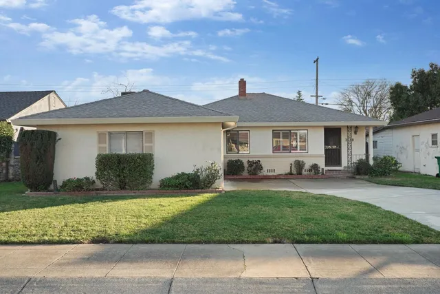 $445,000 | 1618 West Locust Street, Lodi, CA 95242