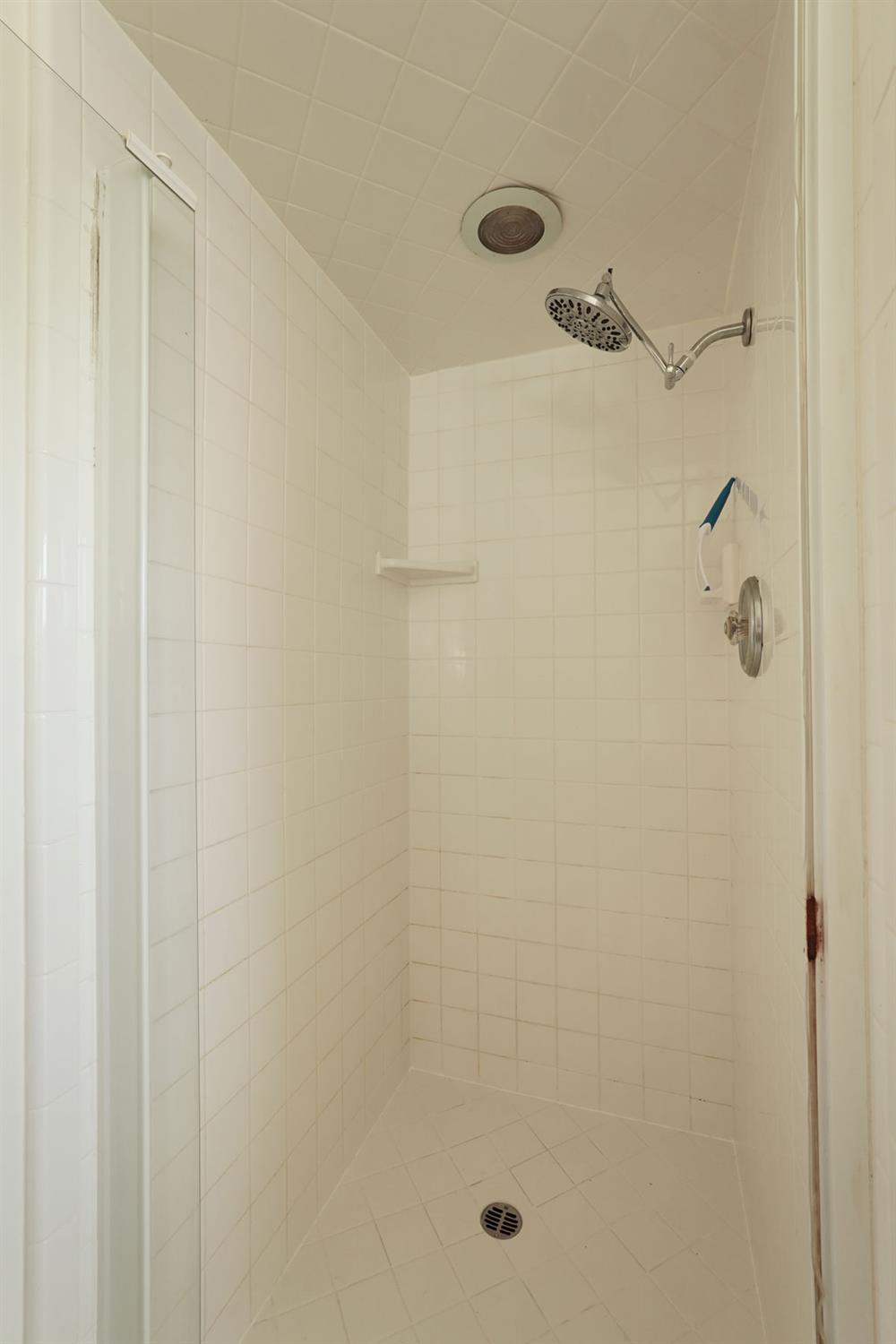 1618 West Locust Street Lodi, CA 95242 - Photo 19 of 31