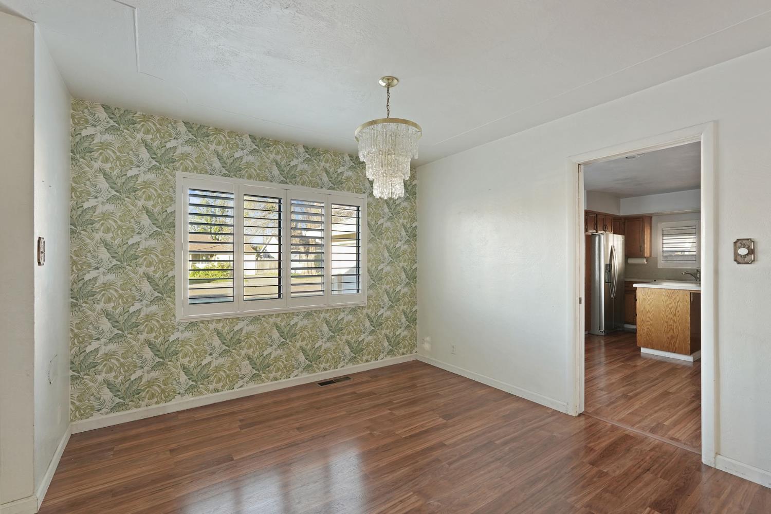 1618 West Locust Street Lodi, CA 95242 - Photo 7 of 31