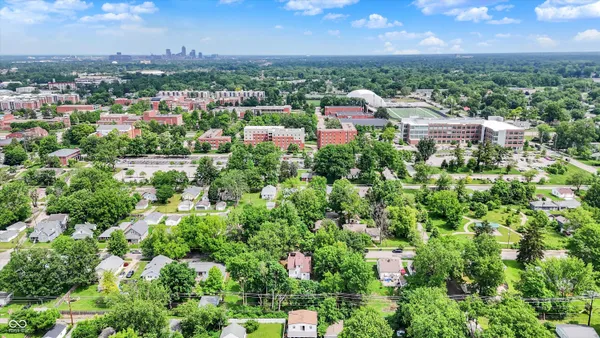 $235,000 | 1511 East Edwards Avenue, Indianapolis, IN 46227