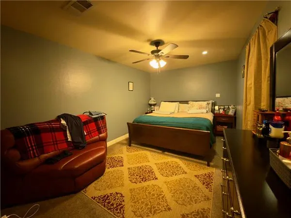 $189,999 | 63 Packenham Avenue, Chalmette, LA 70043