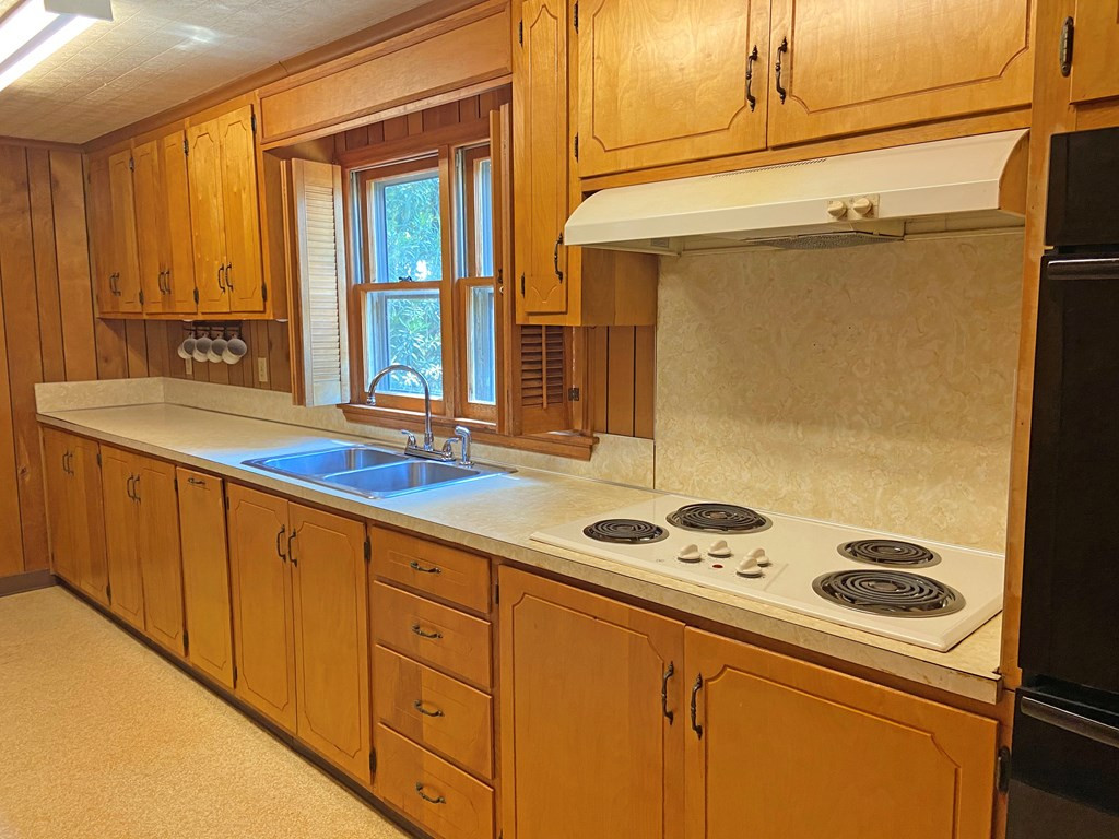 1340 Davis Street Manning, SC 29102 - Photo 16 of 51 Gallery Image 16