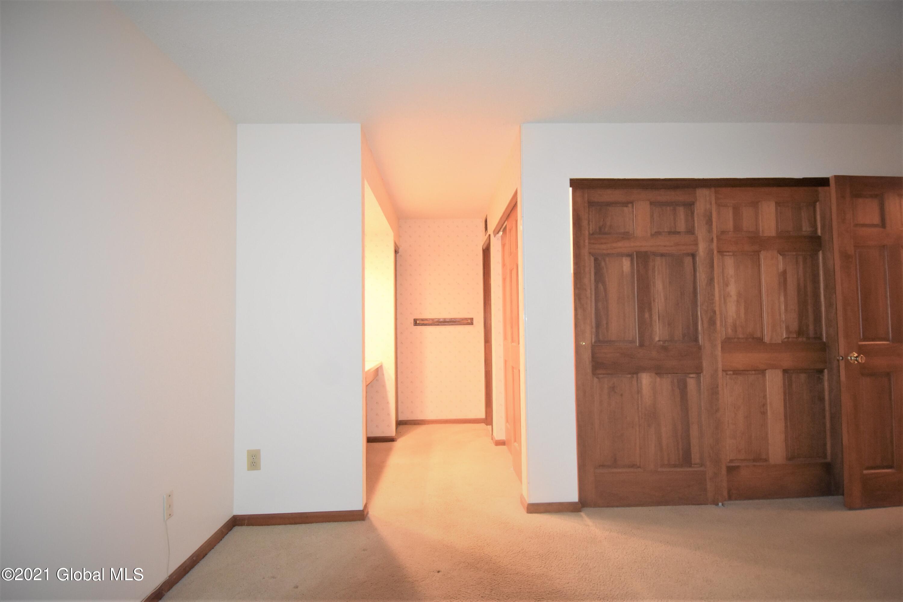 9 York Road Bethlehem, NY 12077 - Photo 23 of 29 MABD 4