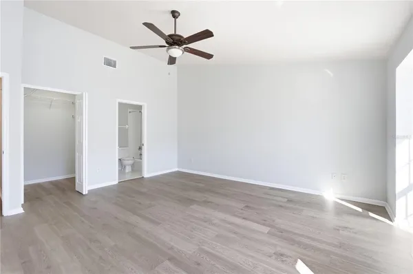 $2,500 | 3731 West Cass Street, Tampa, FL 33609