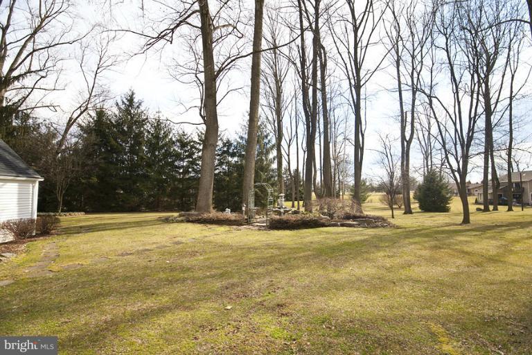 60 Kinlock Road Inwood, WV 25428 - Photo 11 of 30 Exterior (Rear)