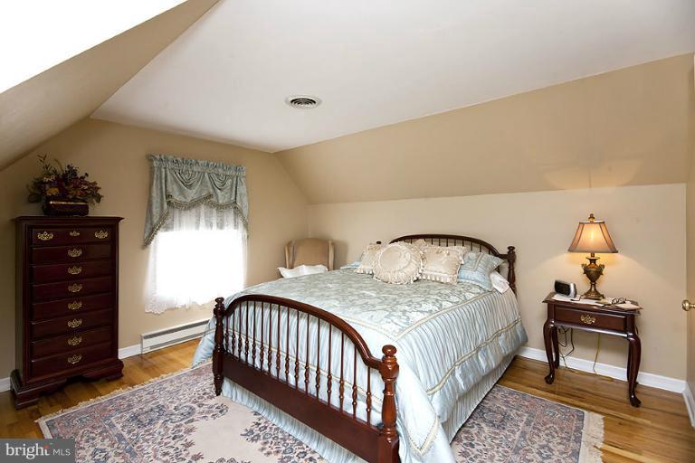 60 Kinlock Road Inwood, WV 25428 - Photo 3 of 30 Bedroom