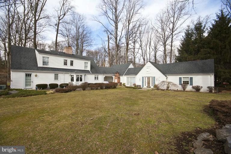 60 Kinlock Road Inwood, WV 25428 - Photo 23 of 30 Exterior (Rear)