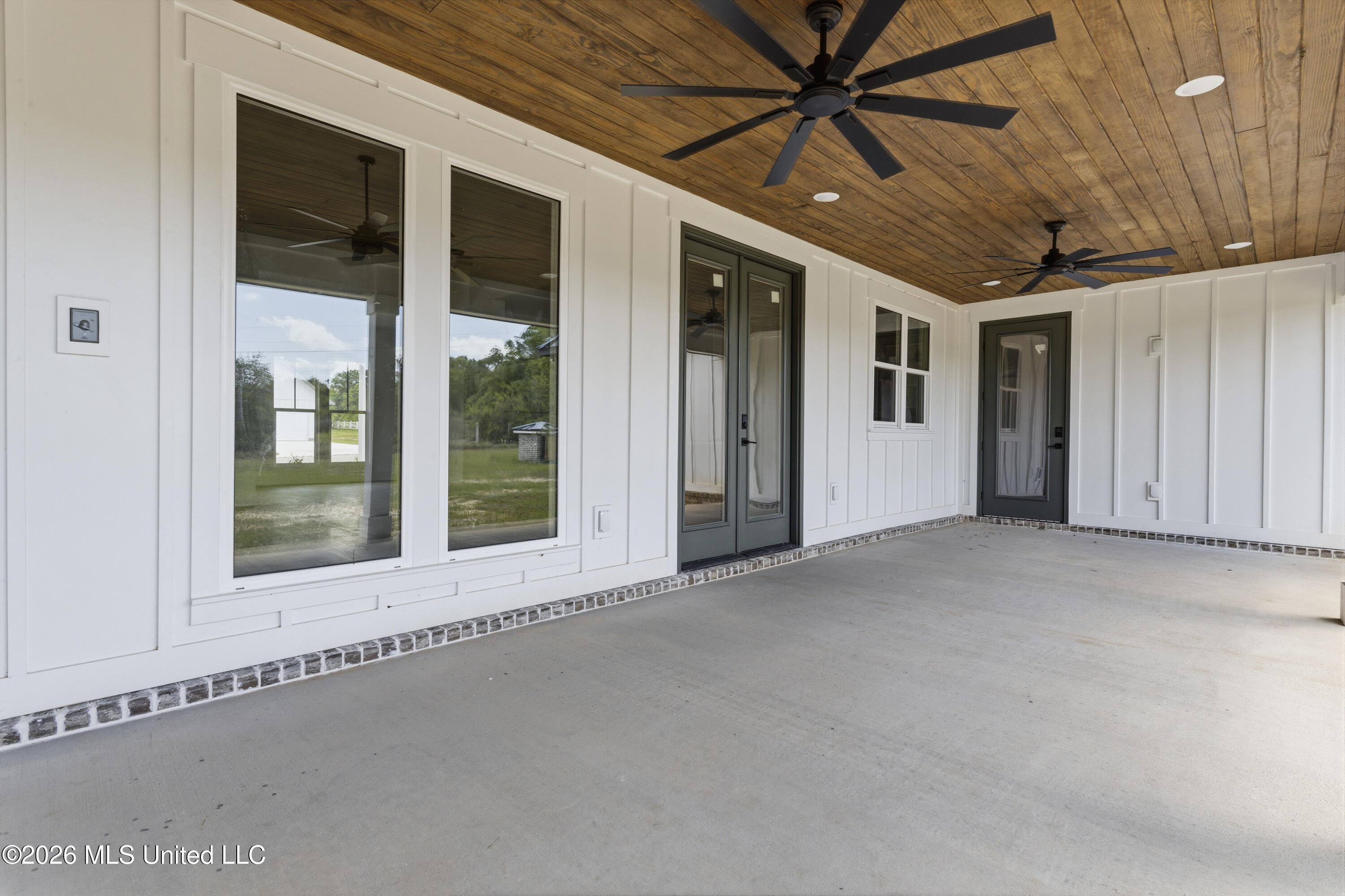 4180 Longleaf Lane Saucier, MS 39574 - Photo 45 of 51 00044