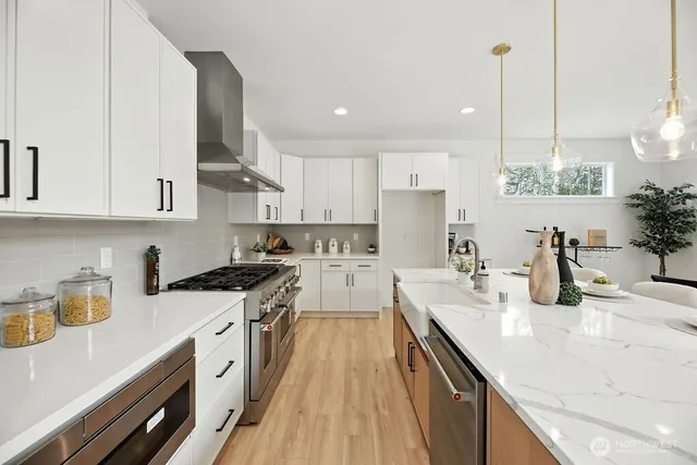 $1,299,995 | 3811 295th Avenue Northeast, Stanwood, WA 98292