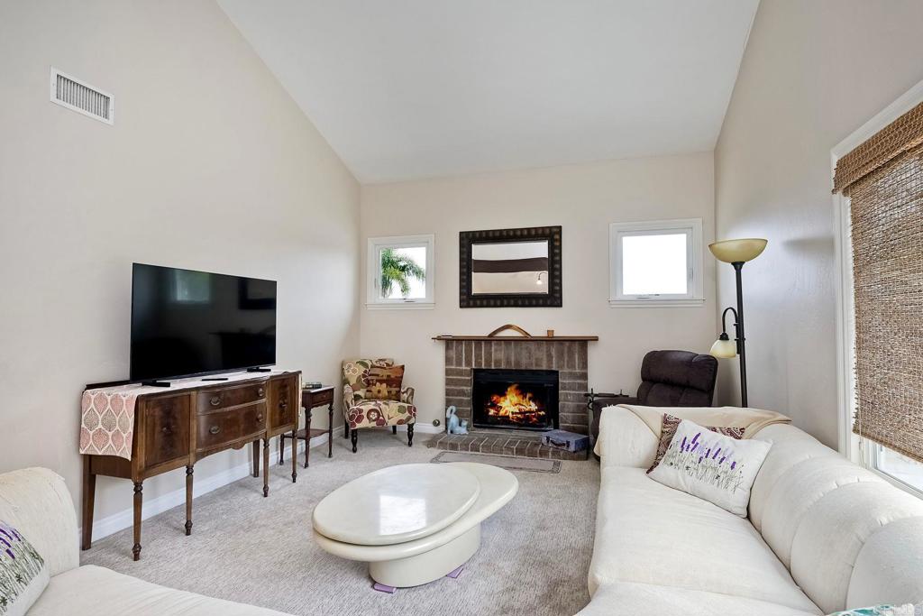 1871 Valencia Avenue Carlsbad, CA 92008 - Photo 22 of 41