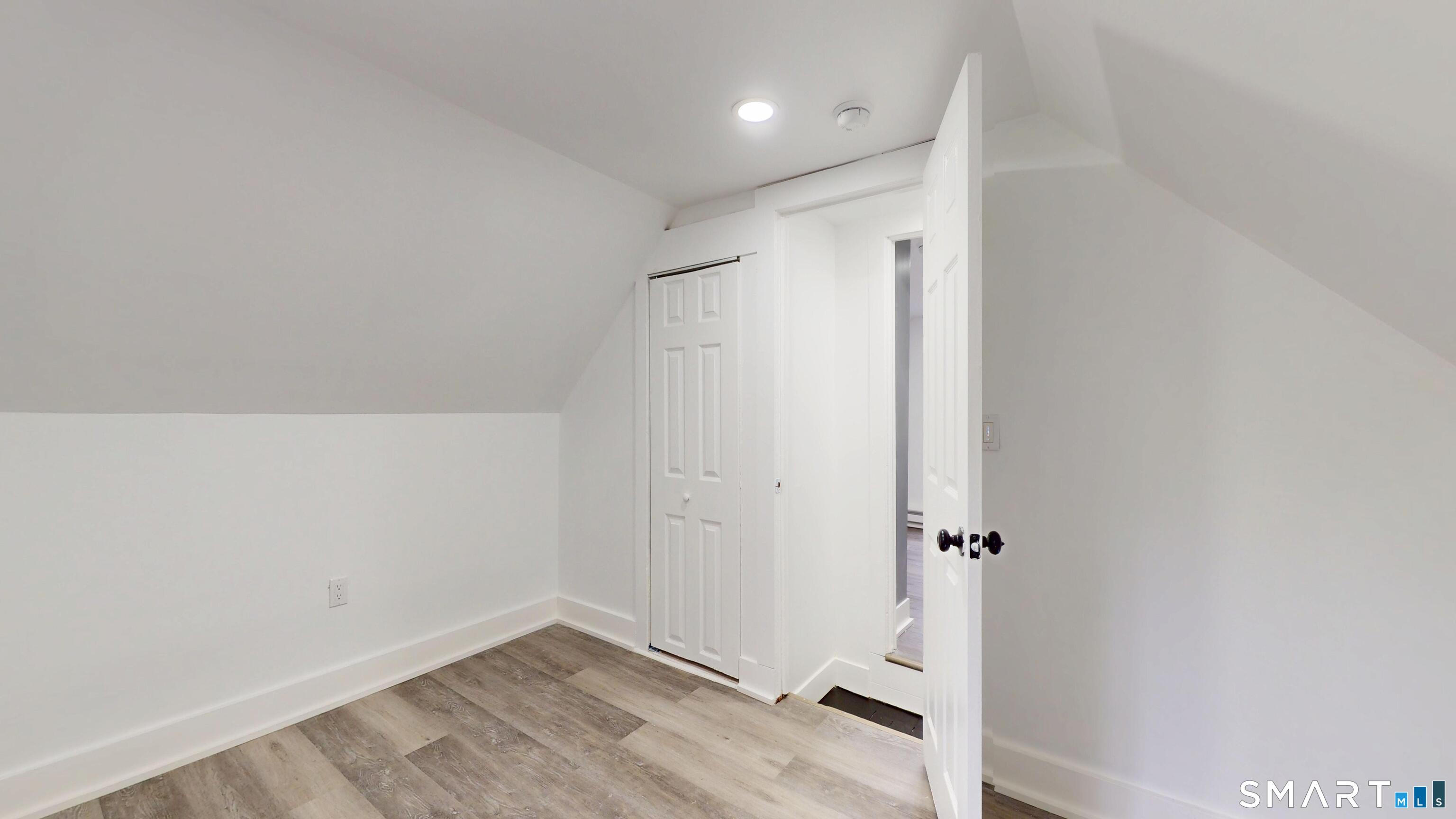 30 Pond Street Naugatuck, CT 06770 - Photo 33 of 36