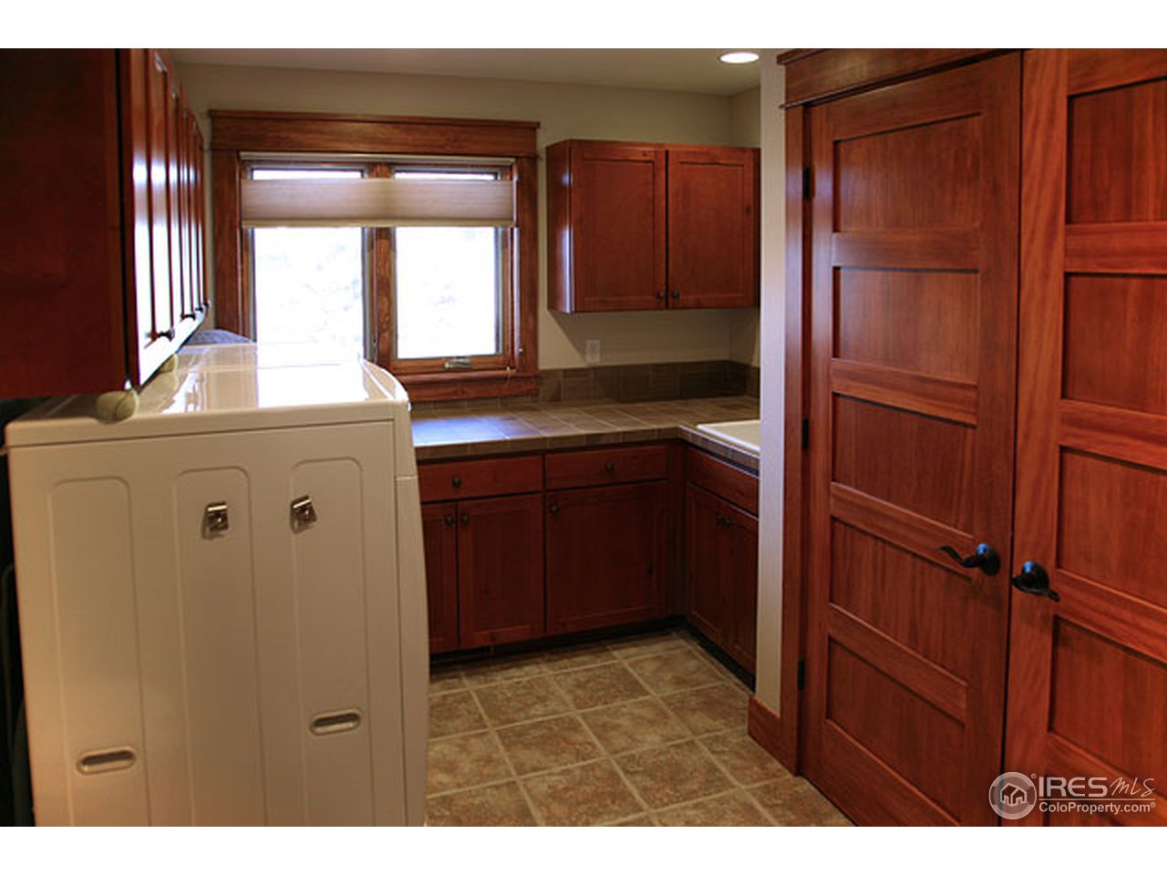 5974 St Vrain Road Longmont, CO 80503 - Photo 11 of 15 Gallery Image 11