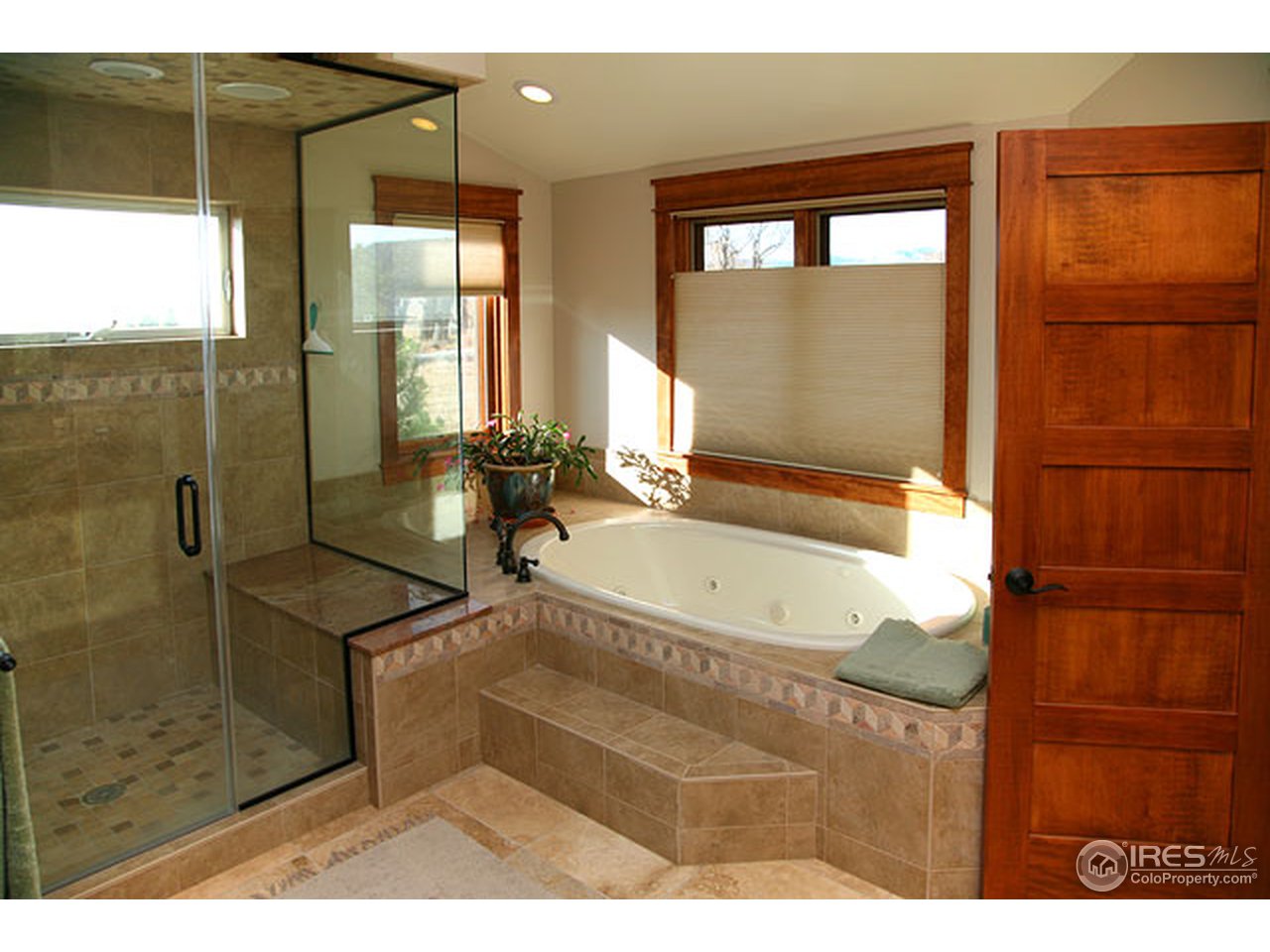 5974 St Vrain Road Longmont, CO 80503 - Photo 12 of 15 Gallery Image 12
