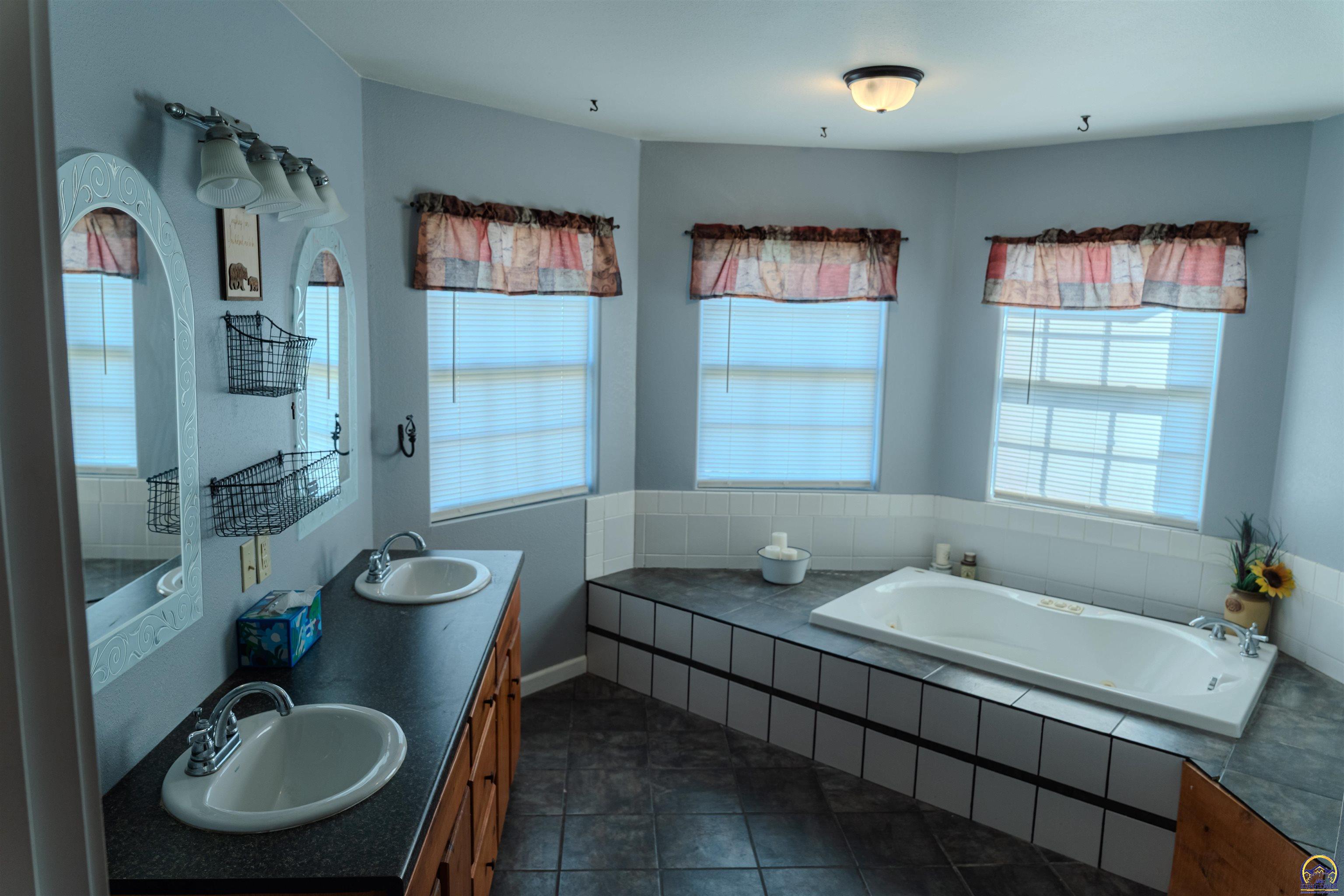 37501 Paxico Road Paxico, KS 66526 - Photo 18 of 32 Gallery Image 18