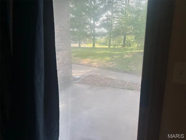 $60,000 | 145 Sandridge Drive, Collinsville, IL 62234