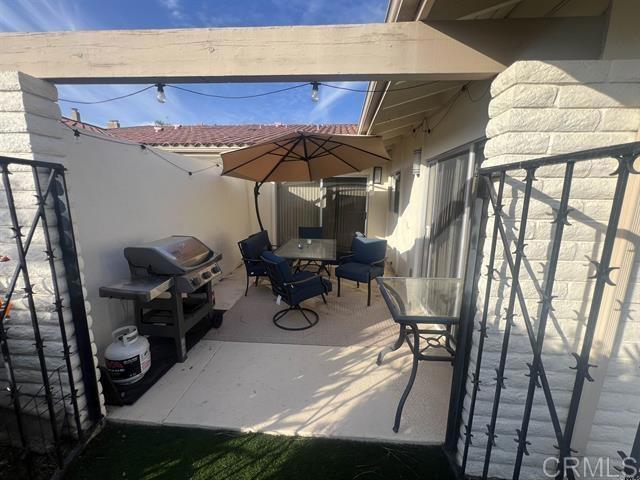 7061 Estrella De Mar Road, Unit 66 Carlsbad, CA 92009 - Photo 14 of 17