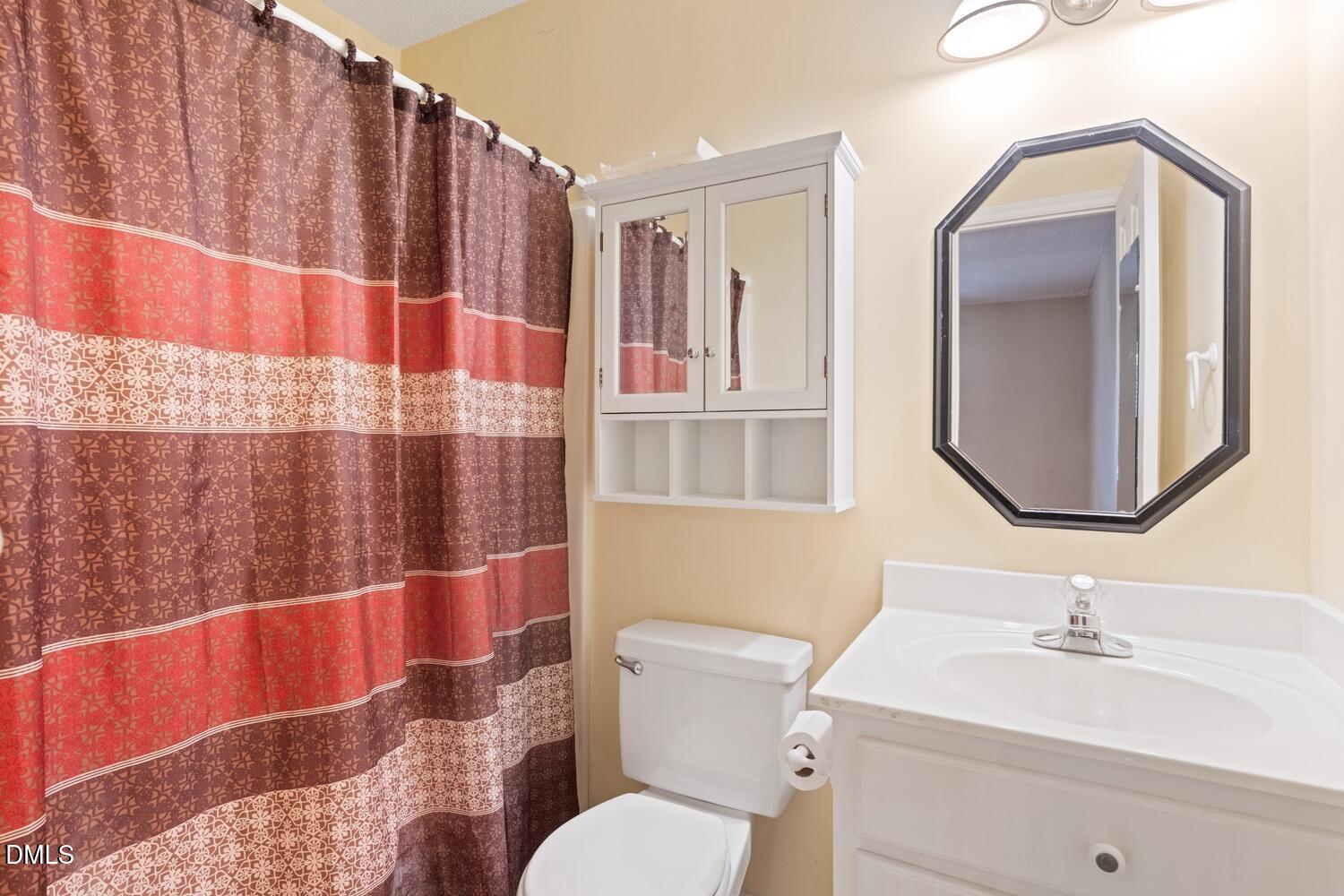 1507 Sykes Road Mebane, NC 27302 - Photo 11 of 26 Primary Bathroom