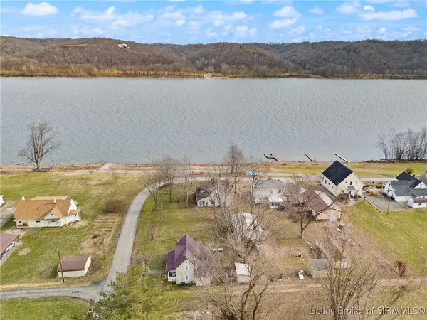 $285,000 | 124 Bell Street, Bethlehem, IN 47104
