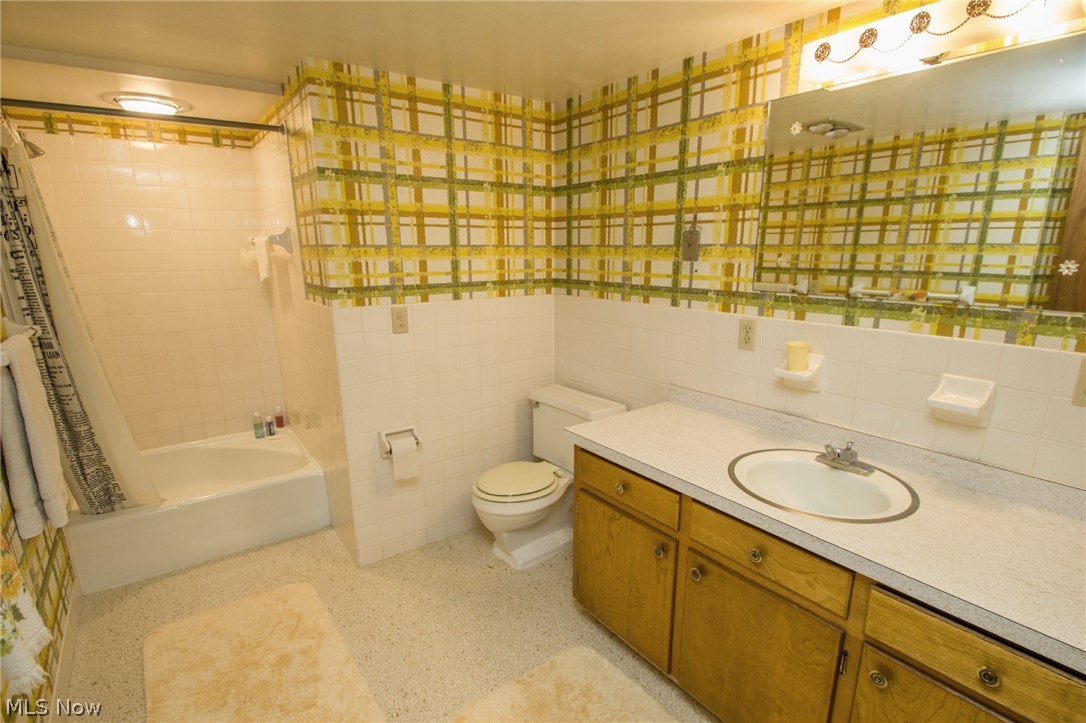 15186 Drake Road Strongsville, OH 44136 - Photo 21 of 25