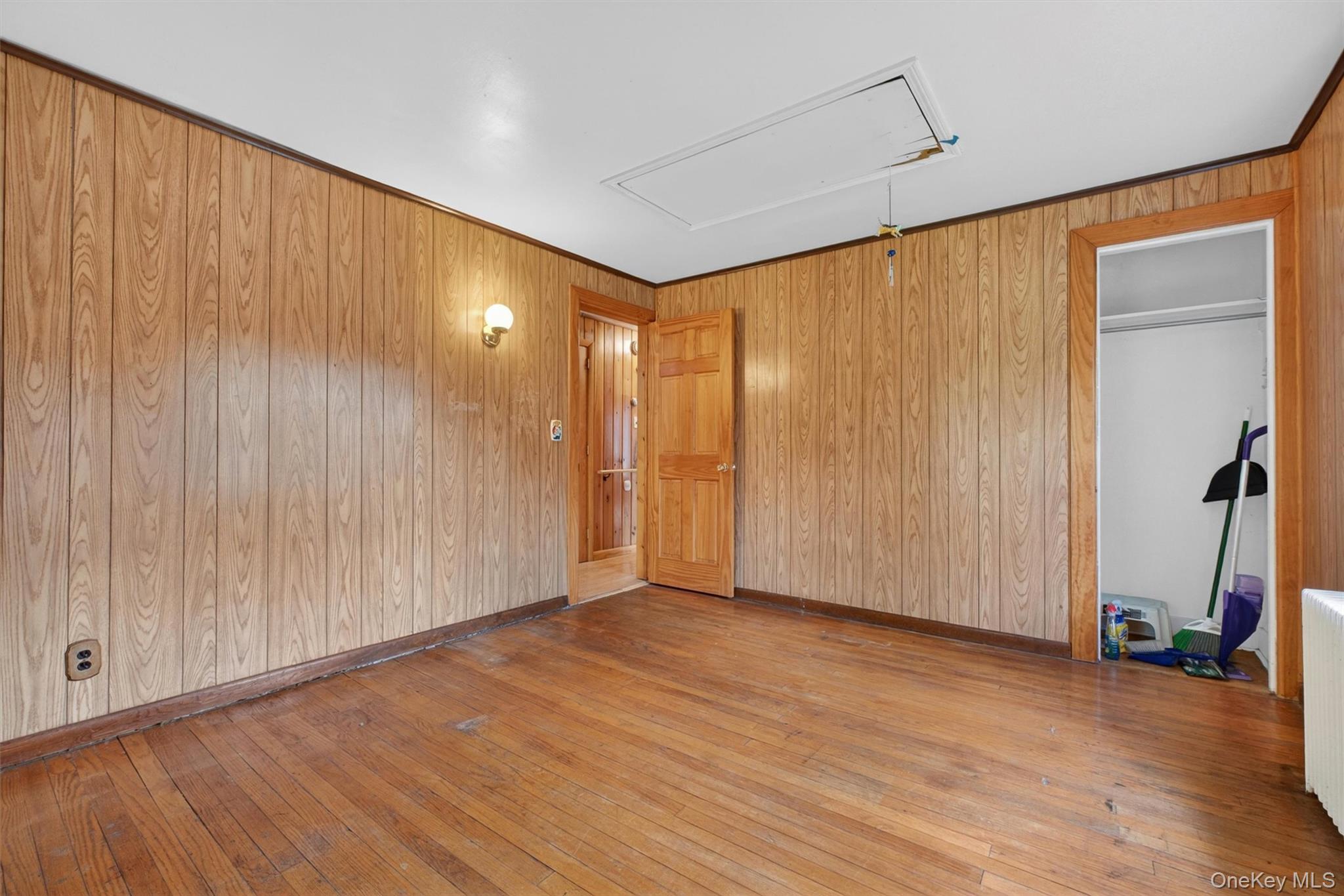 17 Holt Road Hyde Park, NY 12538 - Photo 14 of 44