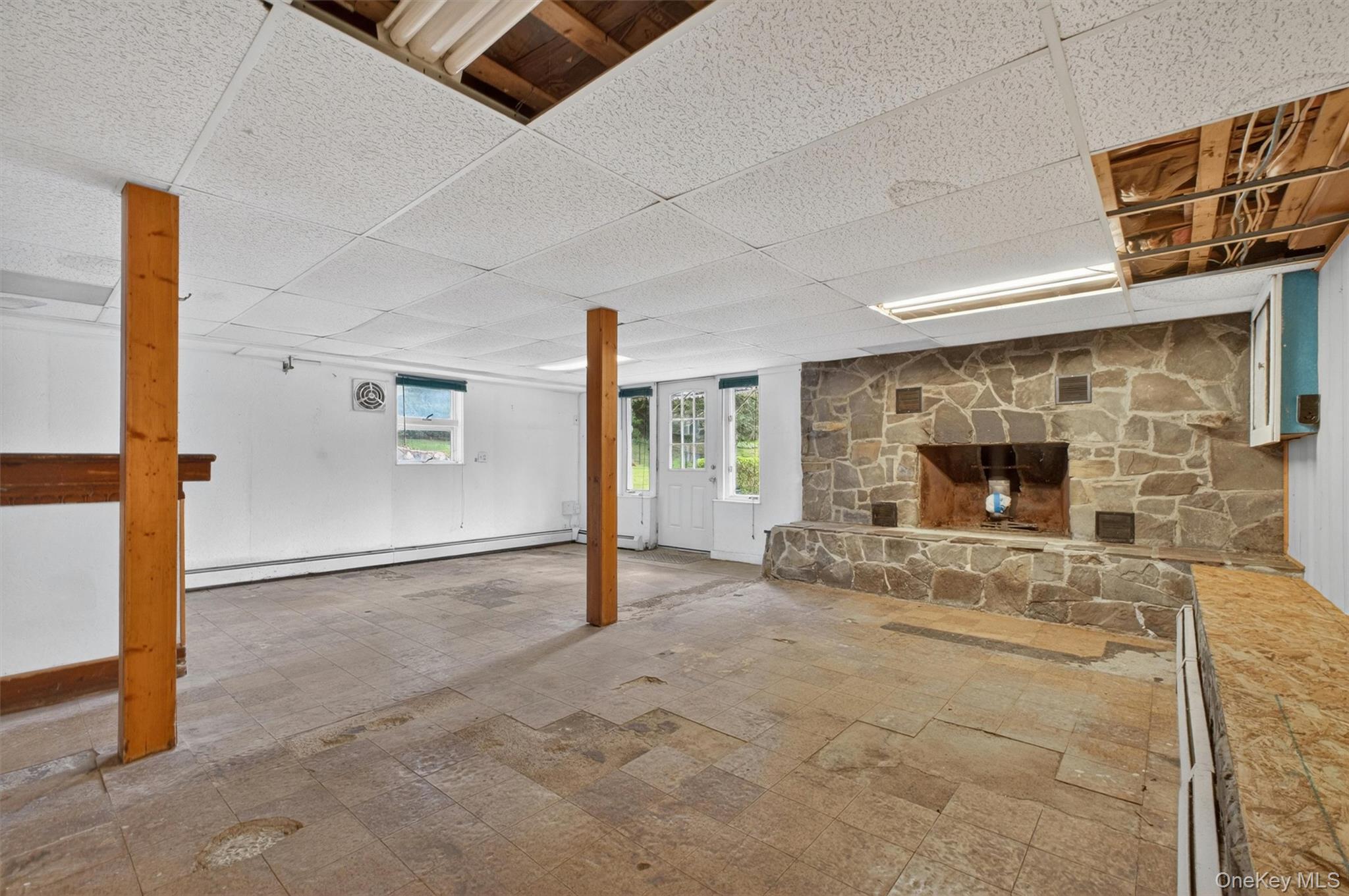 17 Holt Road Hyde Park, NY 12538 - Photo 25 of 44