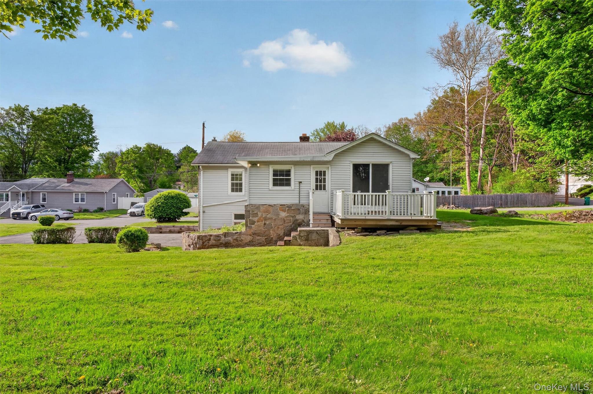 17 Holt Road Hyde Park, NY 12538 - Photo 43 of 44