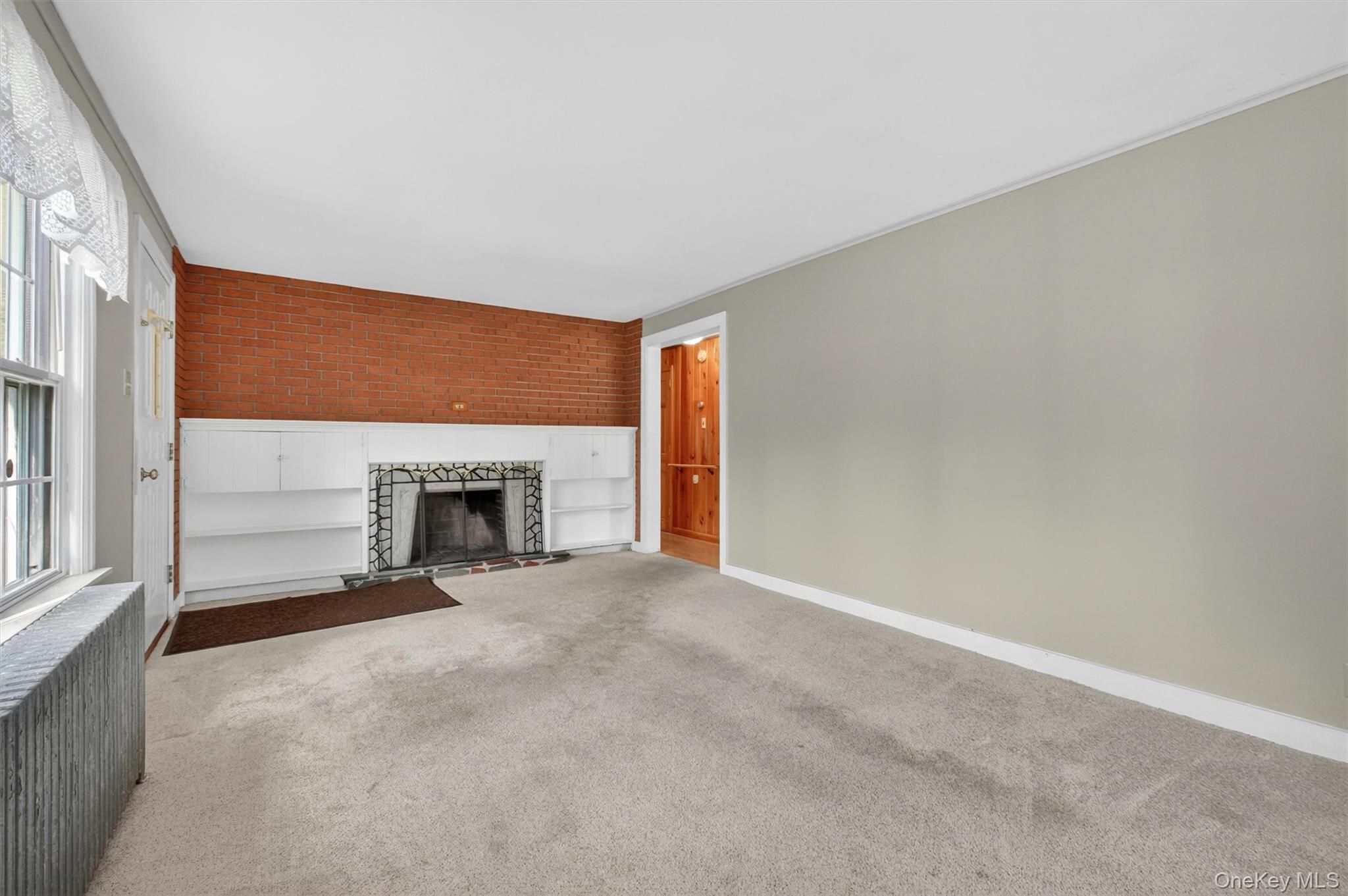17 Holt Road Hyde Park, NY 12538 - Photo 9 of 44